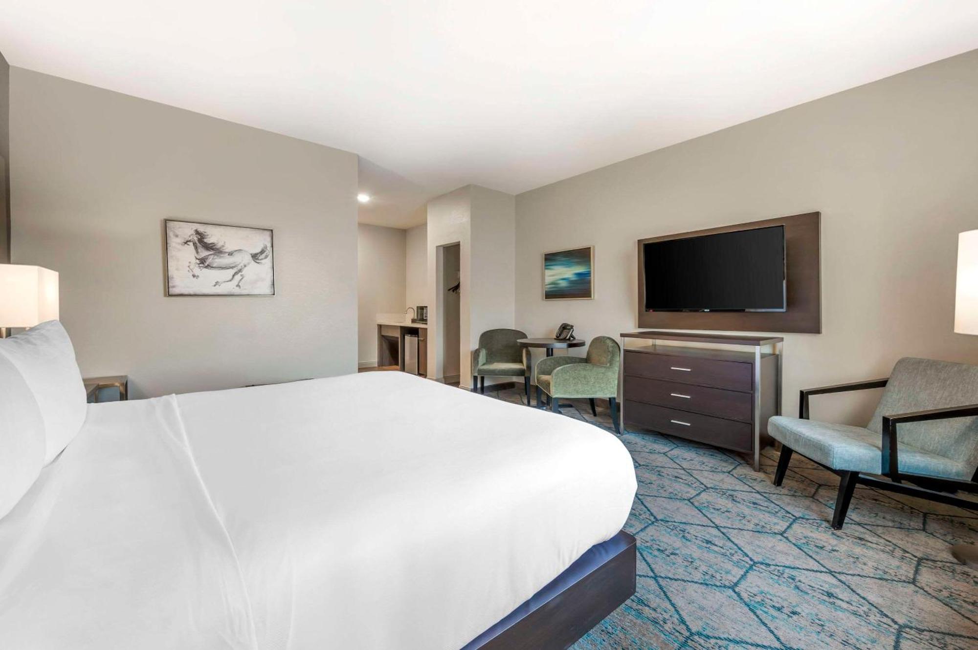 Comfort Inn & Suites Clarksville - Louisville North Εξωτερικό φωτογραφία