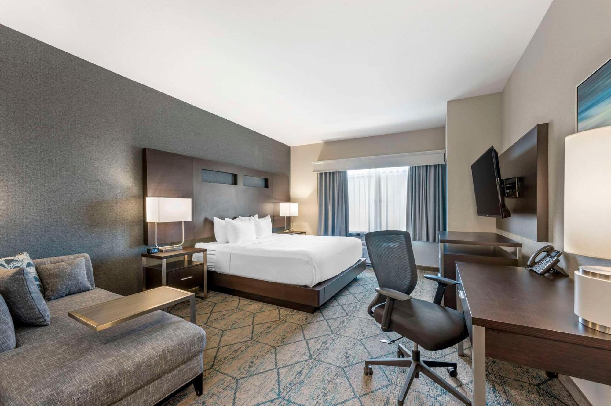 Comfort Inn & Suites Clarksville - Louisville North Εξωτερικό φωτογραφία