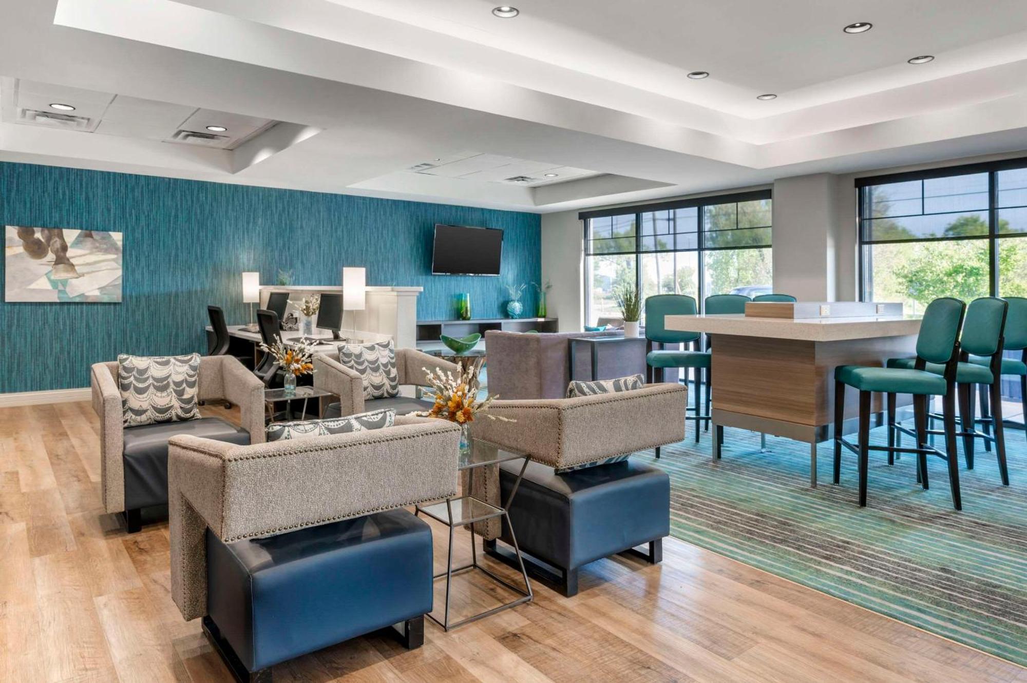 Comfort Inn & Suites Clarksville - Louisville North Εξωτερικό φωτογραφία
