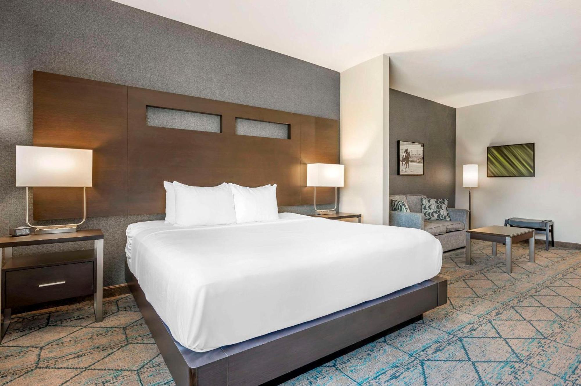 Comfort Inn & Suites Clarksville - Louisville North Εξωτερικό φωτογραφία