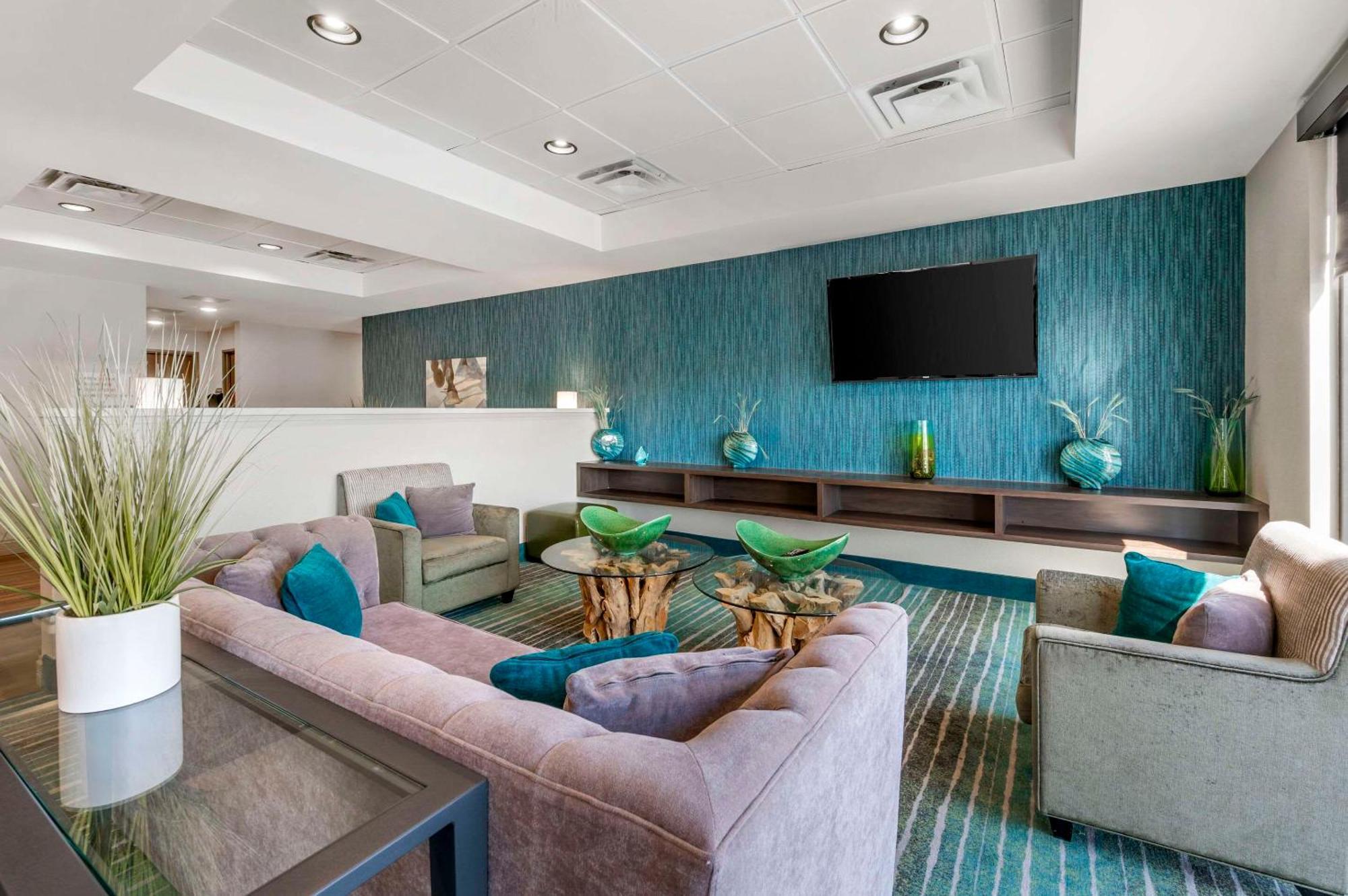 Comfort Inn & Suites Clarksville - Louisville North Εξωτερικό φωτογραφία